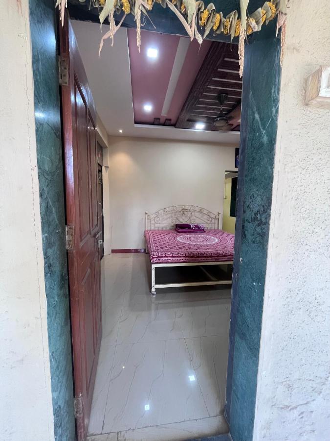 Patil Homestay Alibag Bagian luar foto