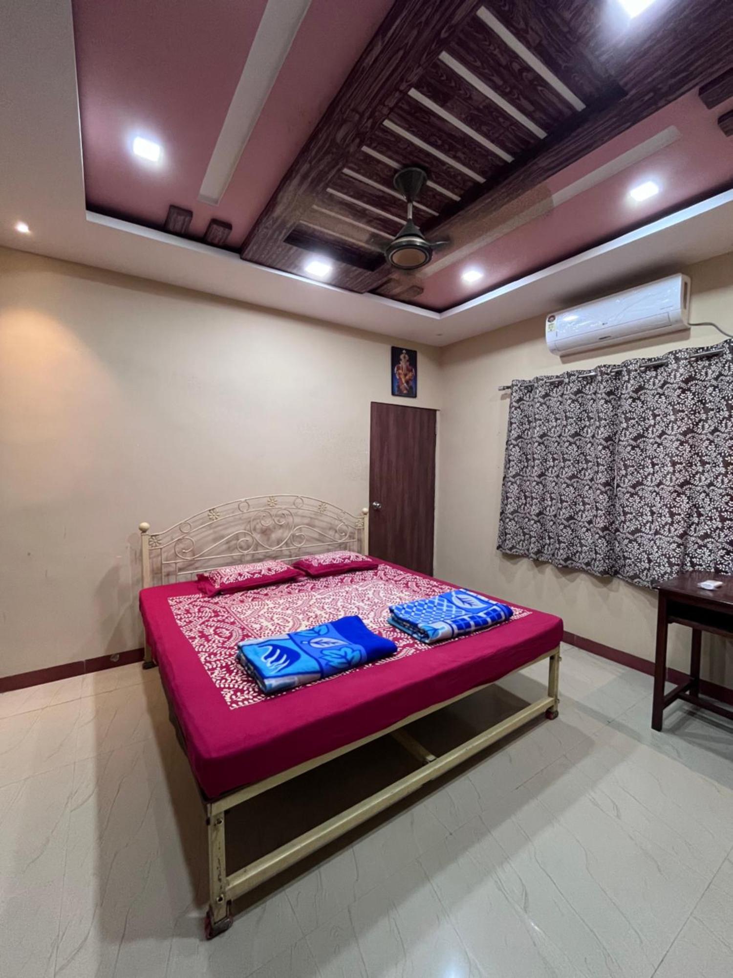 Patil Homestay Alibag Bagian luar foto