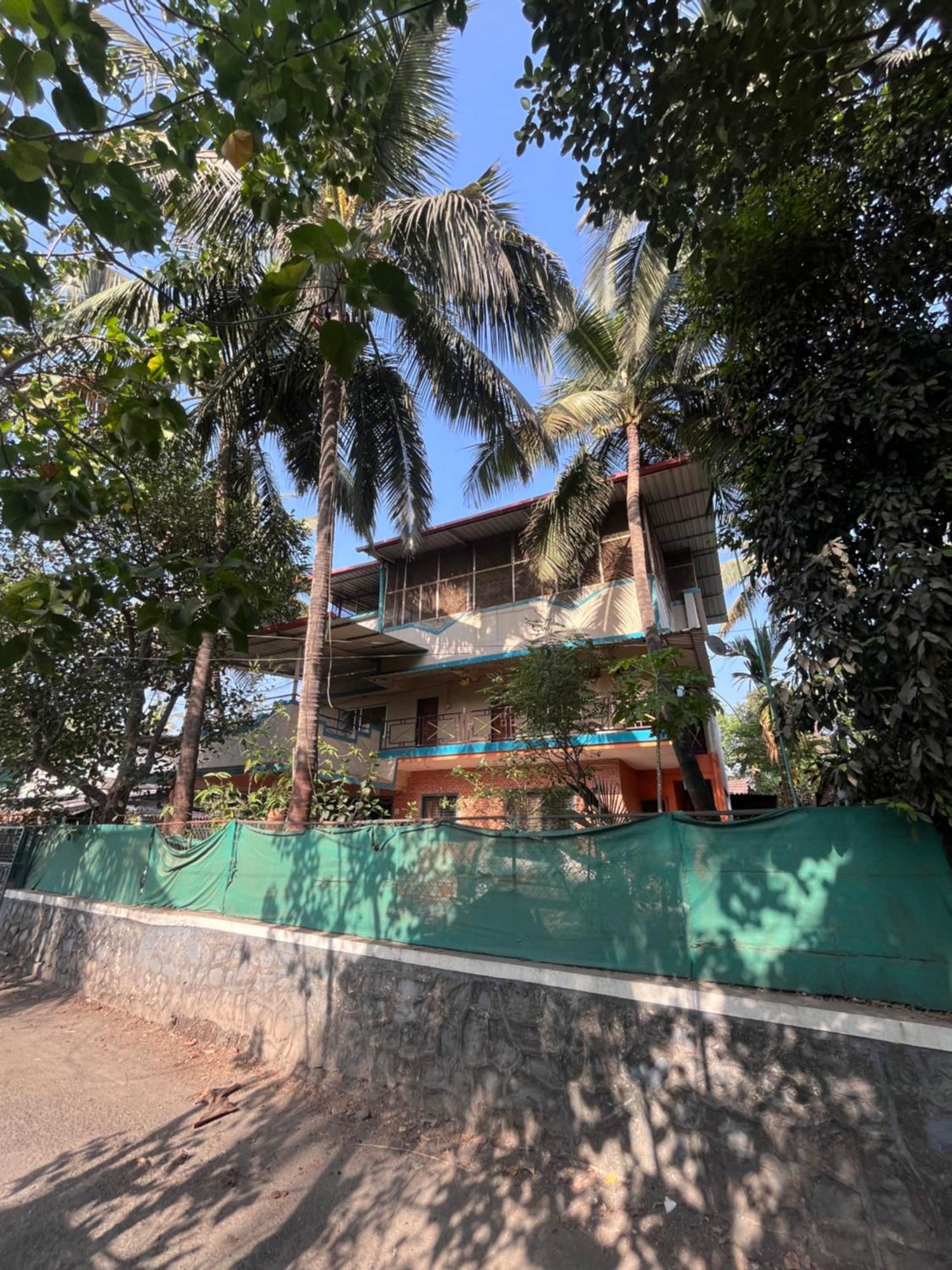 Patil Homestay Alibag Bagian luar foto